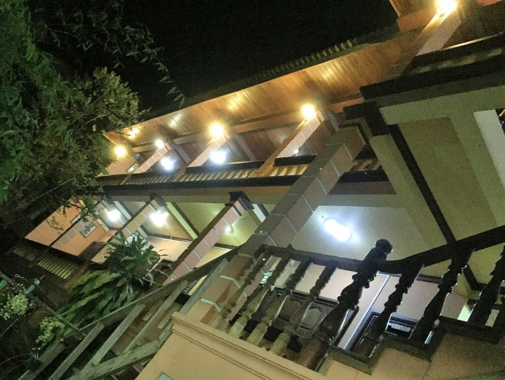 Bkc Villa Muang Pakbèng Dış mekan fotoğraf